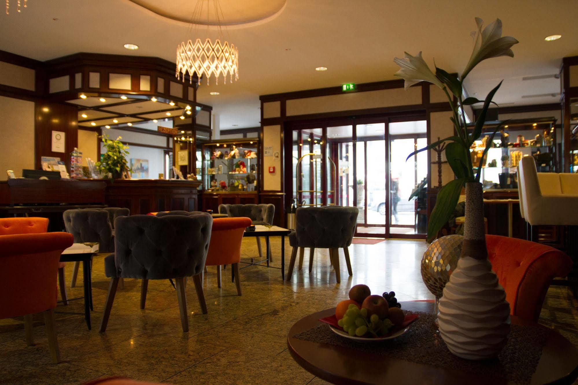 Hotel Exquisit Münih Dış mekan fotoğraf